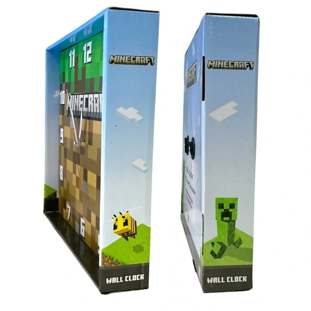 Minecraft Grass Block Square Wall Clock Gamer Home Decor 11 in Tan Green NEW